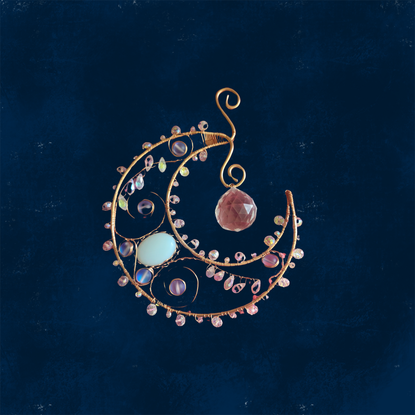 COPPER OPAL MOON SUNCATCHER IP89